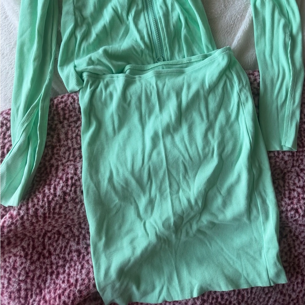 Mint Ribbed Cutout Two-Piece Set - Picture 3 of 4